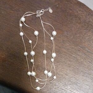 Icing Silver Necklace with White Pearls